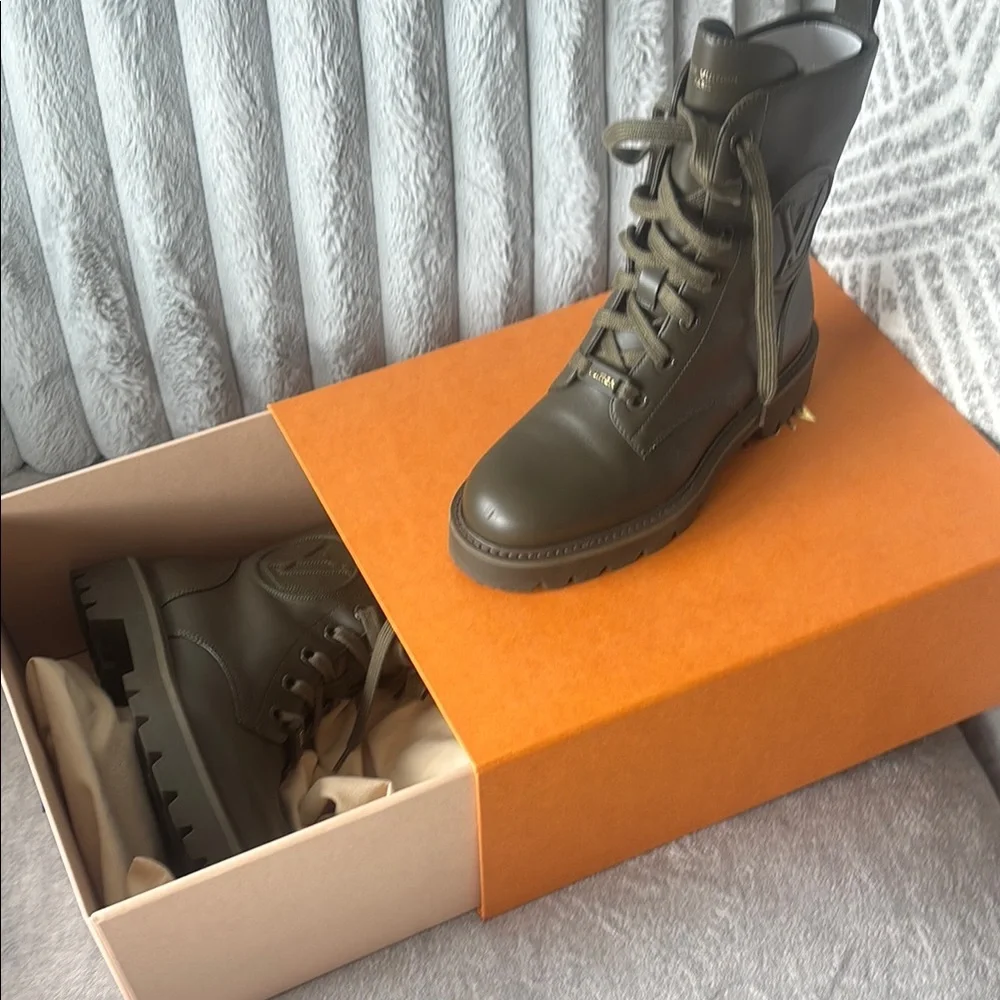 Louis Vuitton Olive Green Boots Size 36 1/2 - Picture 5 of 5